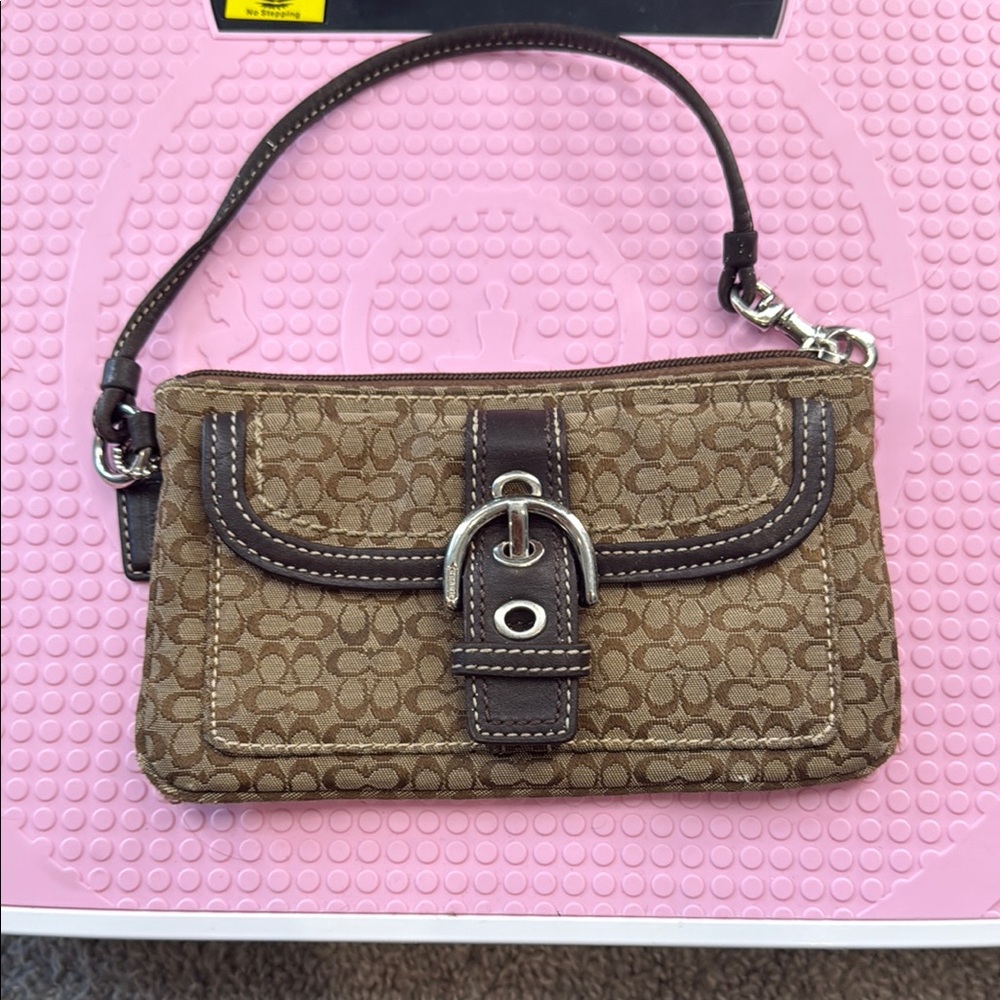 Coach Brown Clutch Wristlet Signature Design